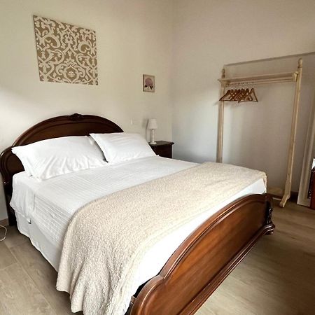 Apartament Acero Rosso Fontane  Zewnętrze zdjęcie