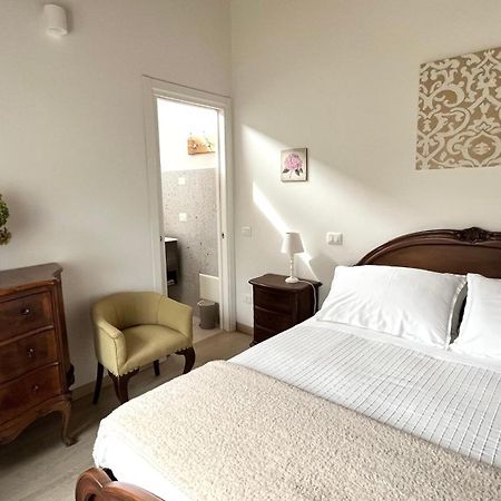 Apartament Acero Rosso Fontane  Zewnętrze zdjęcie