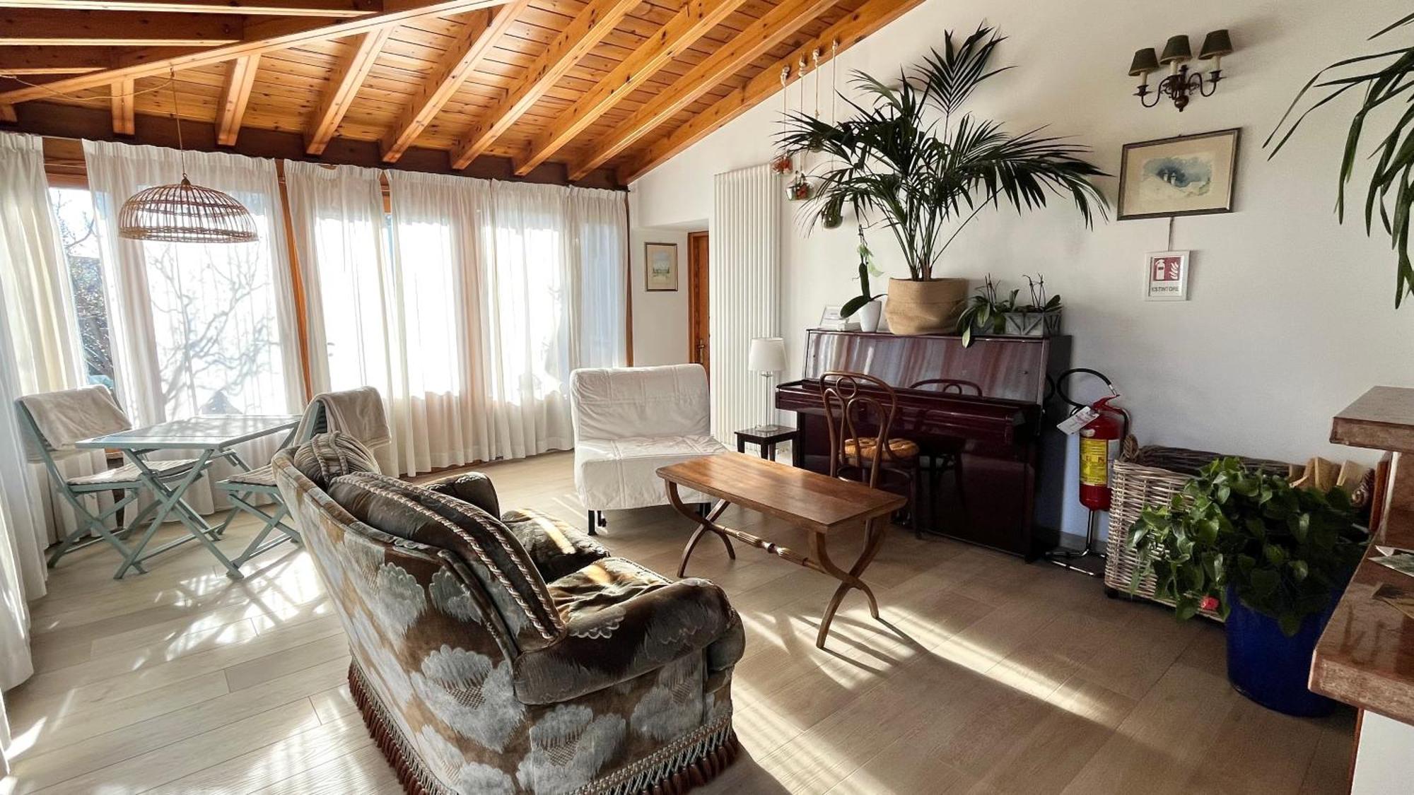 Apartament Acero Rosso Fontane  Zewnętrze zdjęcie